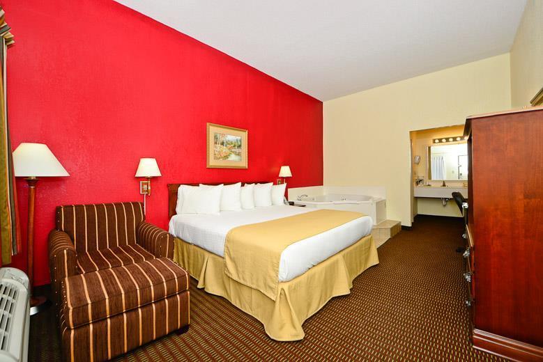 Manchester Heritage Inn & Suites Zewnętrze zdjęcie