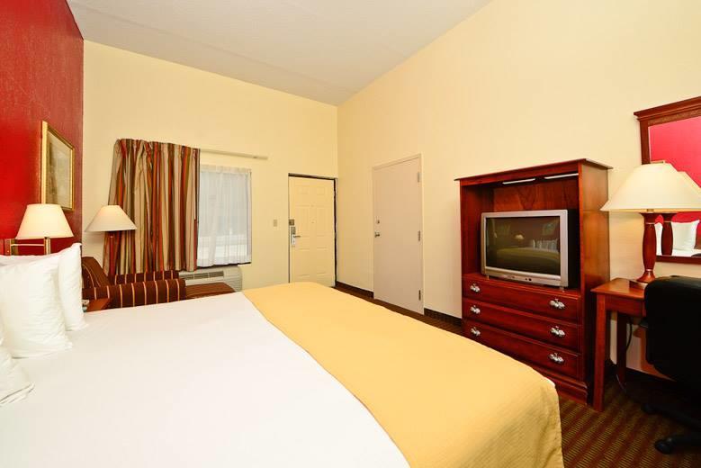 Manchester Heritage Inn & Suites Zewnętrze zdjęcie