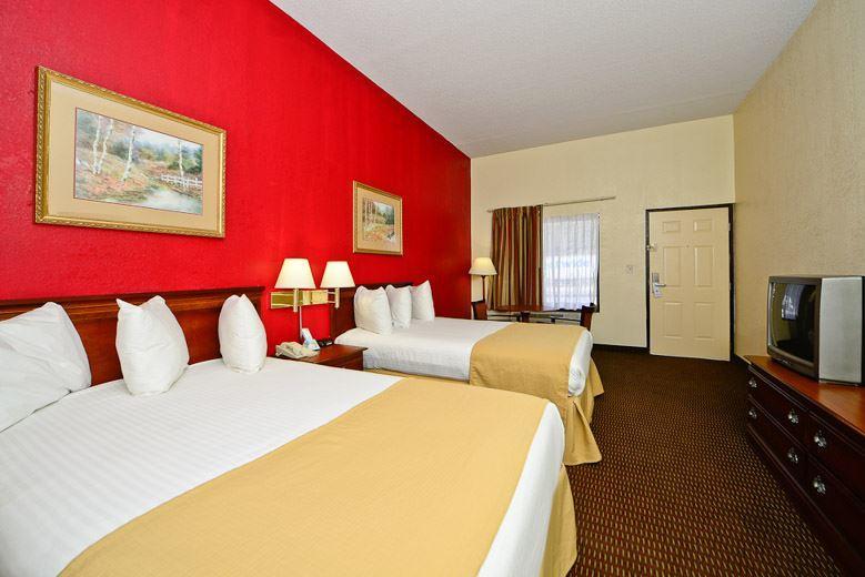 Manchester Heritage Inn & Suites Zewnętrze zdjęcie